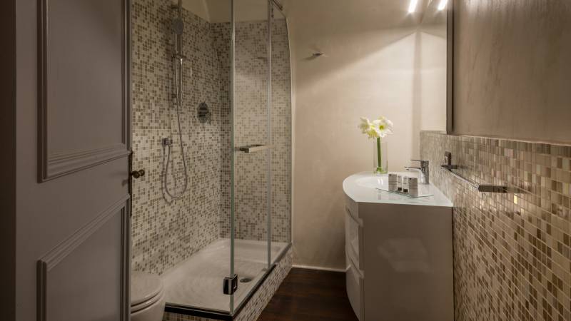 palazzo-de-cupis-rome-bathroom14